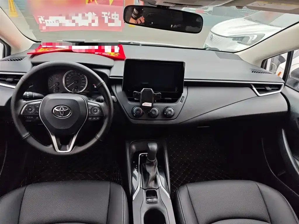 Toyota Corolla 2023 из CN, фото 7