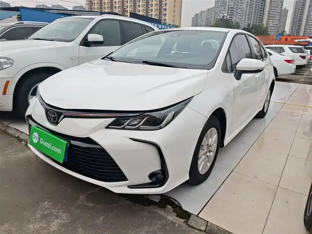 Toyota Corolla 2023 из CN, фото 8