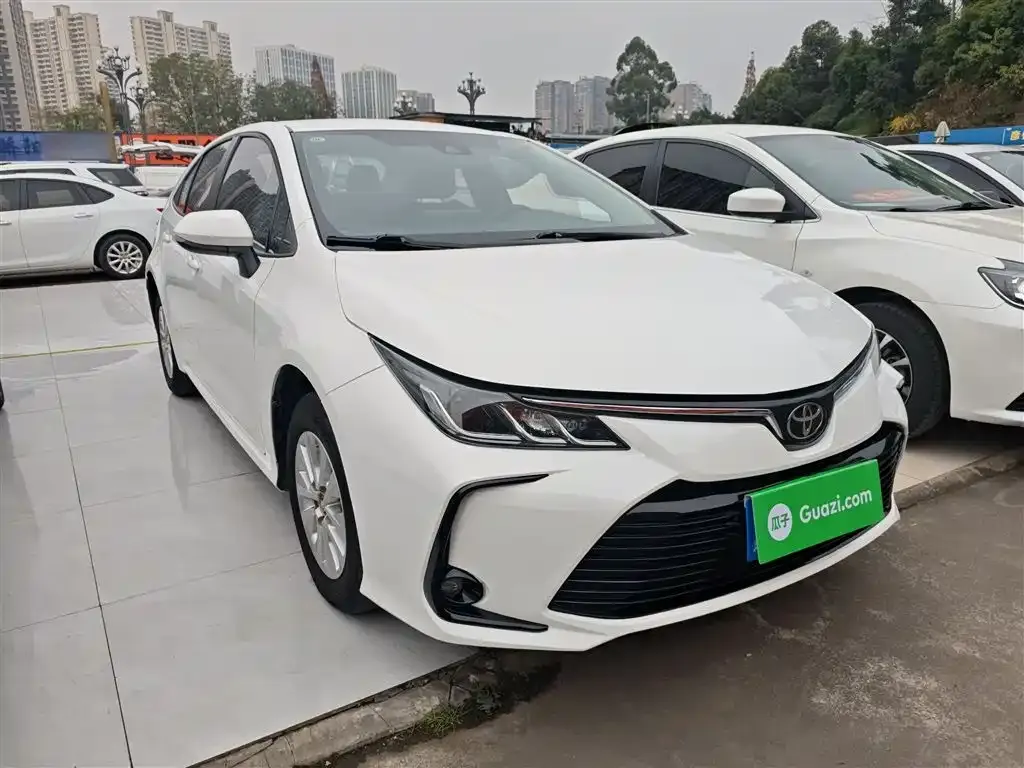 Toyota Corolla 2023 из CN, фото 10