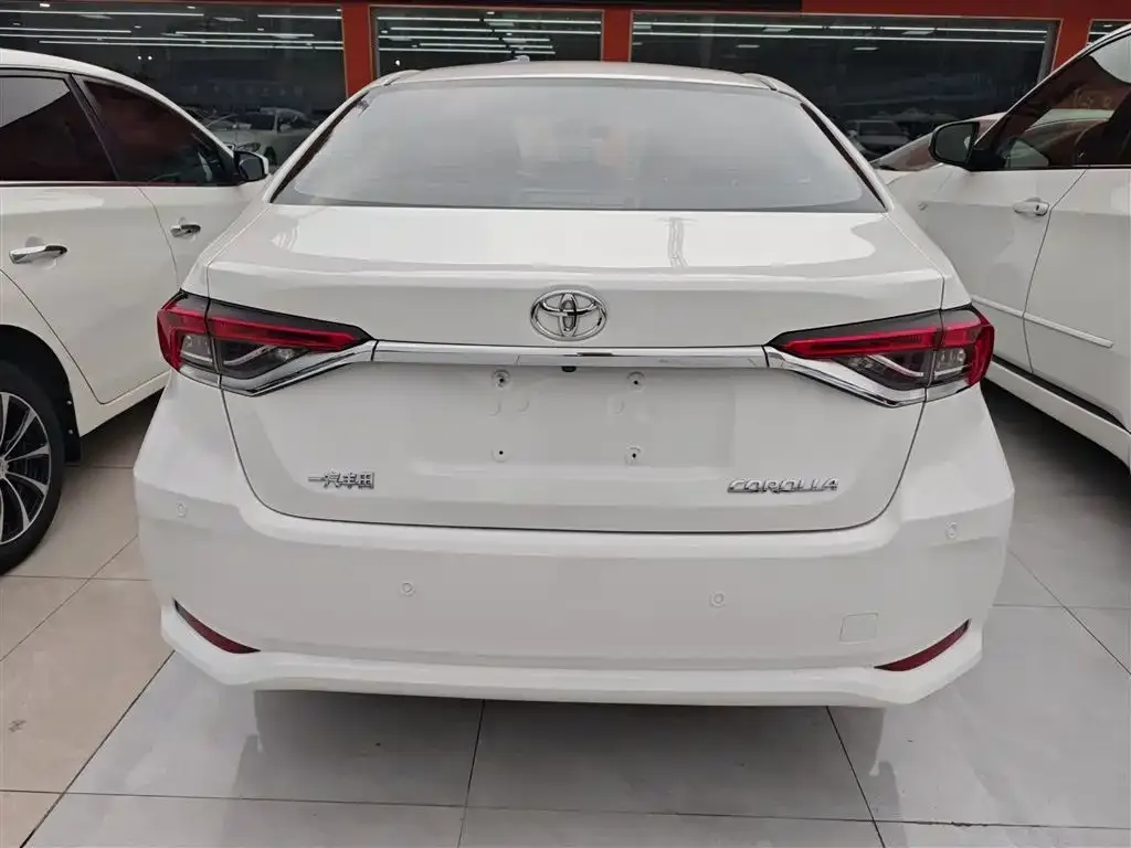 Toyota Corolla 2023 из CN, фото 9