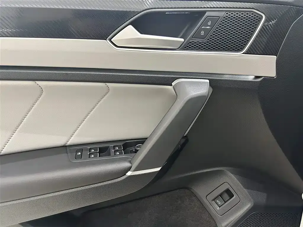 Volkswagen Tayron 2024 из CN, фото 3