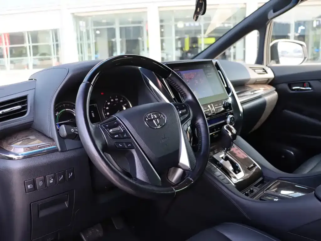 Toyota Alphard 2022 из CN, фото 10