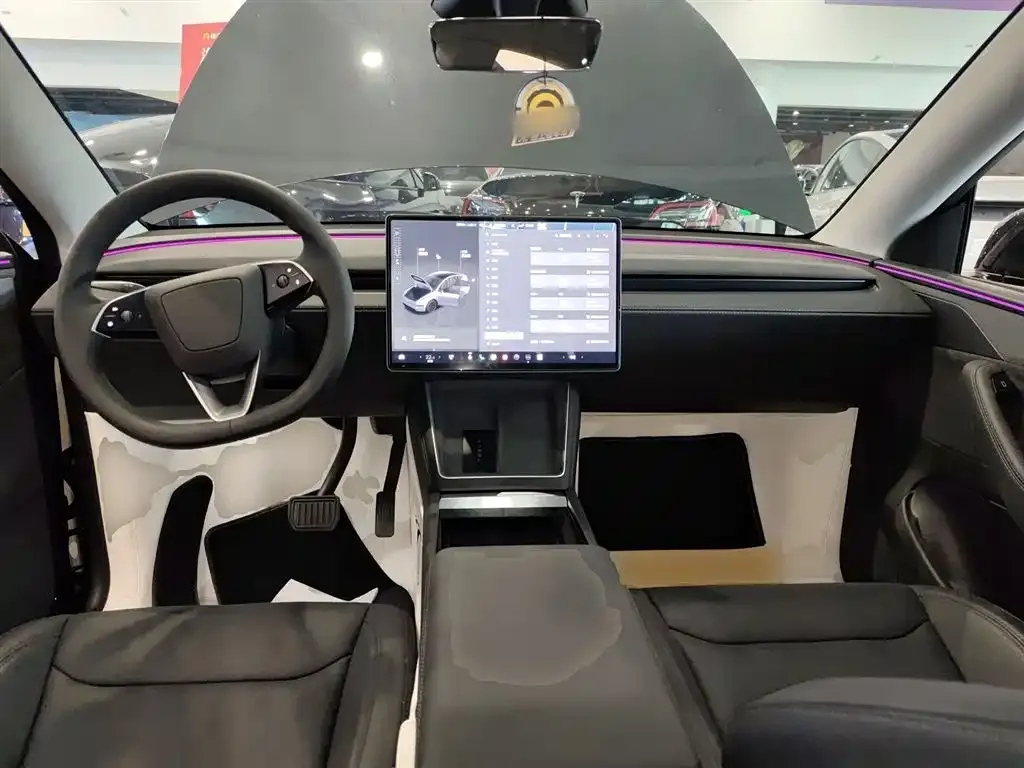 Tesla Model Y 2025 из CN, фото 8