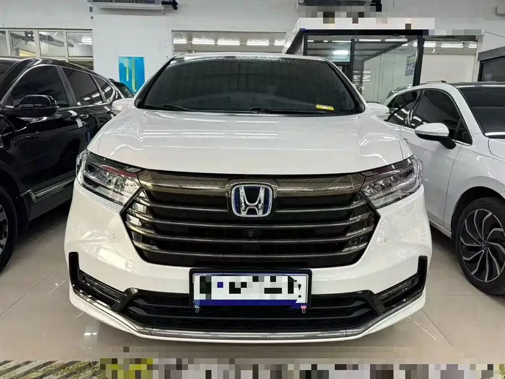 Honda Odyssey 2023 из CN, фото 3