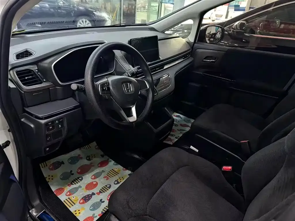 Honda Odyssey 2023 из CN, фото 2