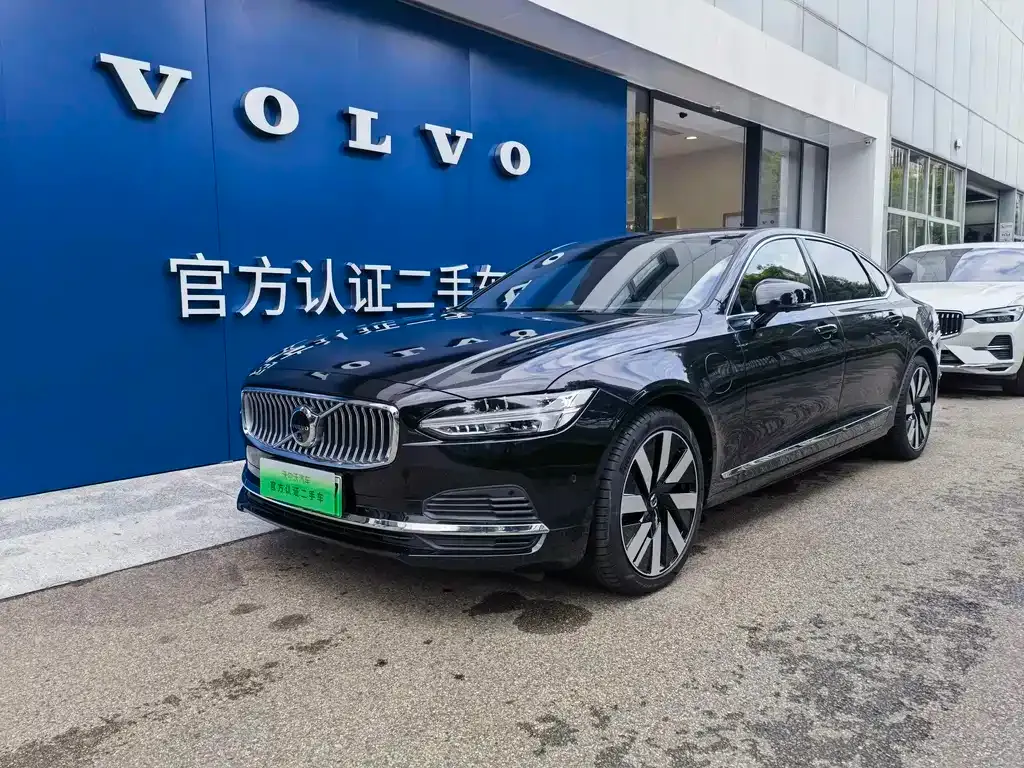 Volvo S90 PHEV — фото 1