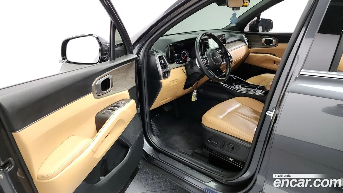 Kia Sorento — фото 4