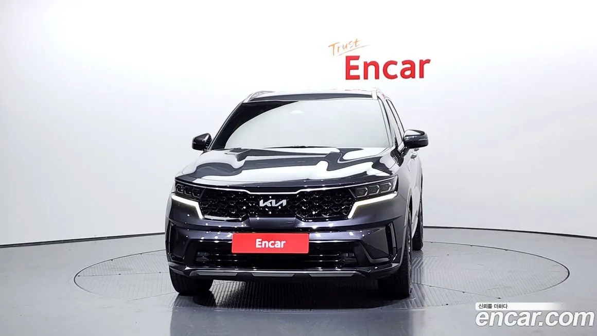 Kia Sorento — фото 10
