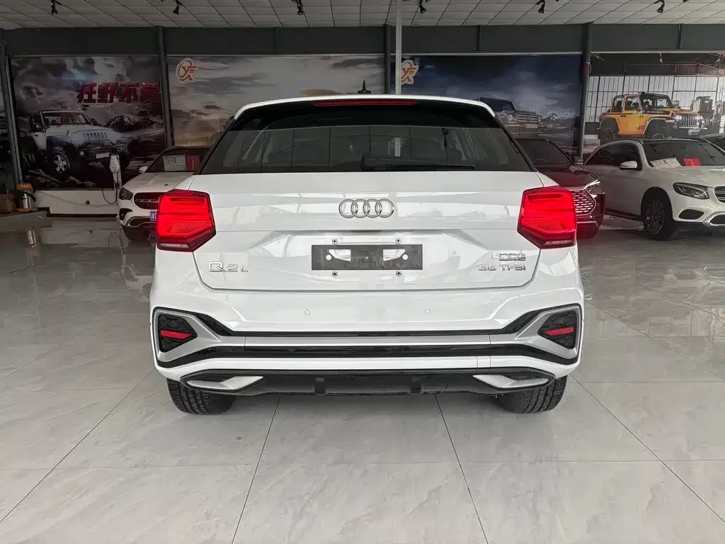Audi Q2L 2022 из CN, фото 8