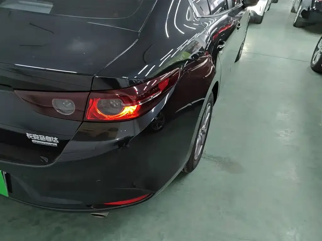 Mazda 3 Axela 2022 из CN, фото 7