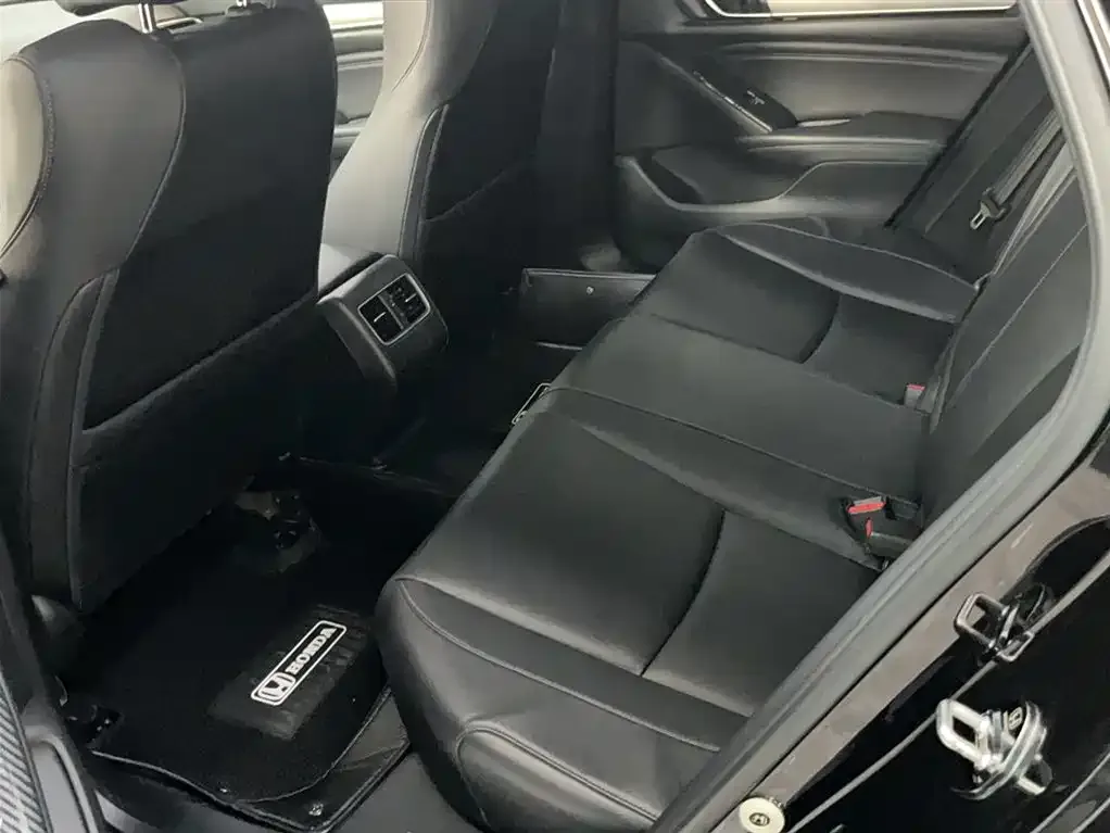 Honda Accord 2021 из CN, фото 10