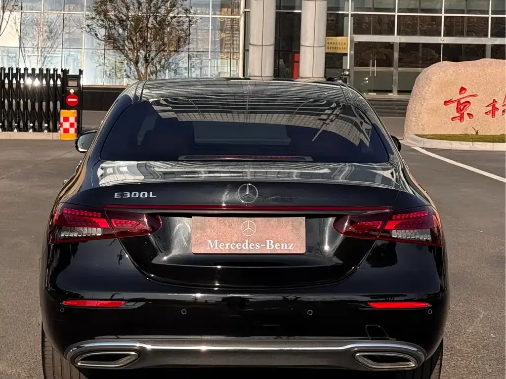 Mercedes-Benz E-Class 2021 из CN, фото 4