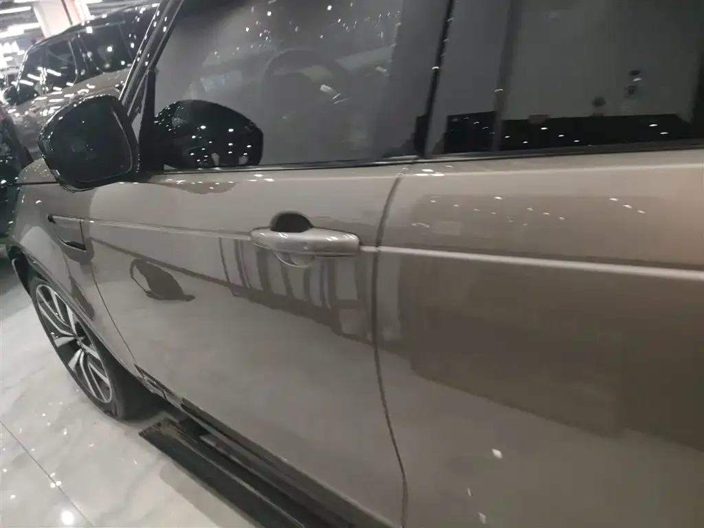 Land Rover Discovery 2021 из CN, фото 2