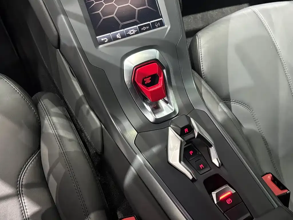 Lamborghini Huracan 2021 из CN, фото 10