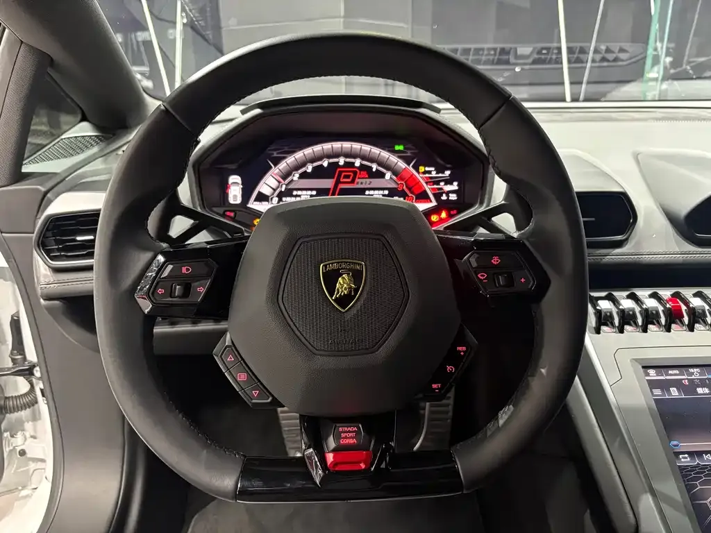 Lamborghini Huracan 2021 из CN, фото 7