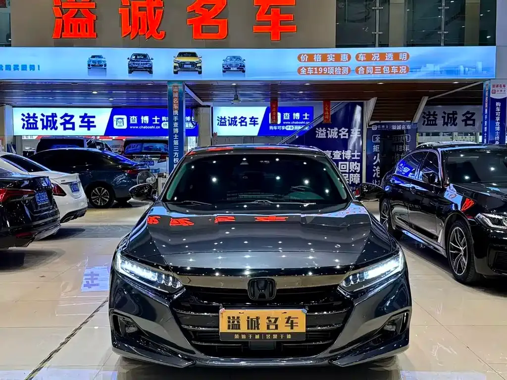 Honda Accord — фото 2