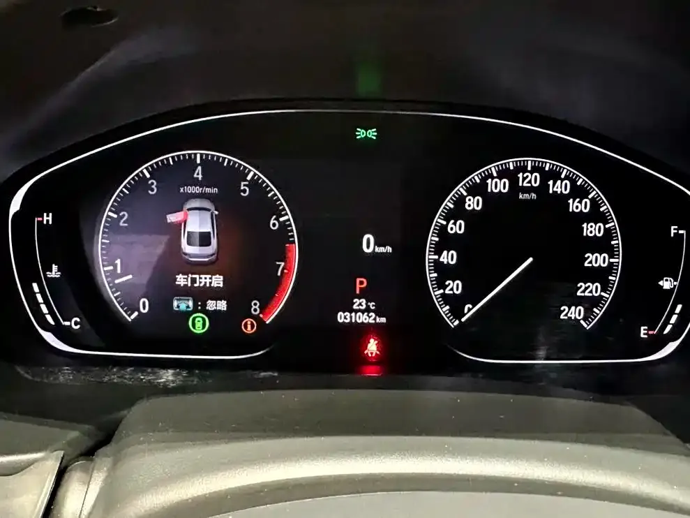 Honda Accord — фото 6