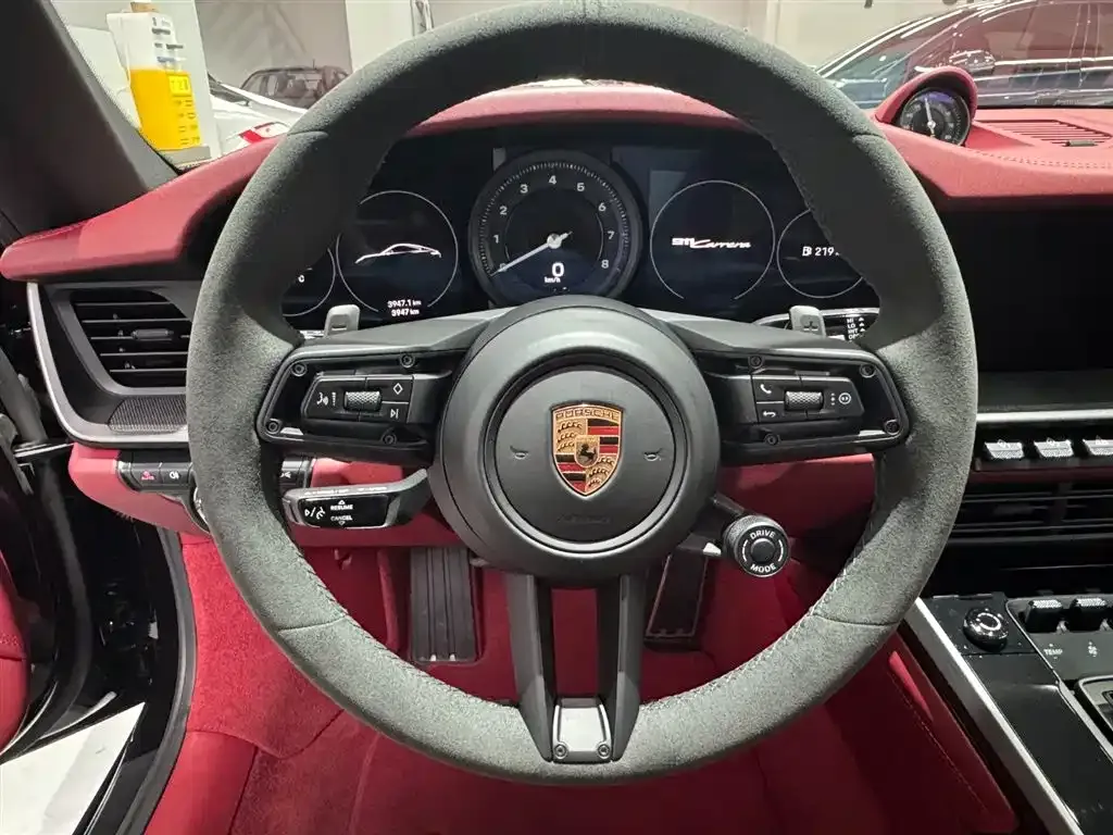 Porsche 911 2024 из CN, фото 3