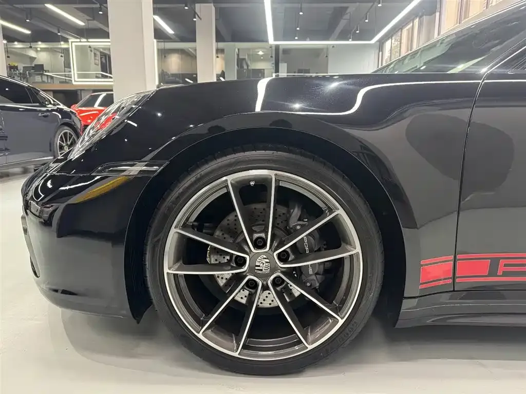 Porsche 911 2024 из CN, фото 10