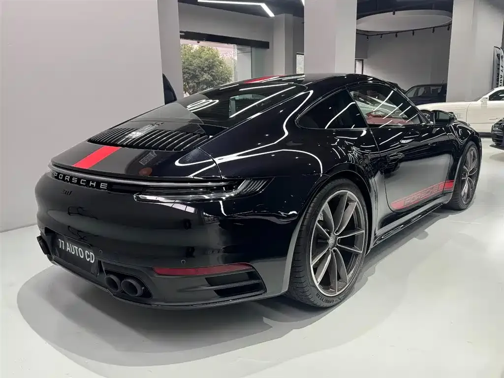 Porsche 911 2024 из CN, фото 5