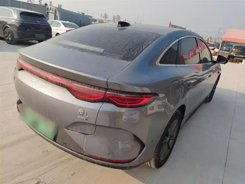 BYD Qin L — фото 7