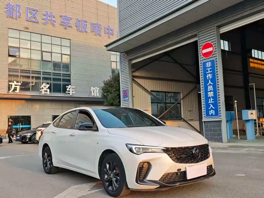 Buick Verano 2023 из CN, фото 3