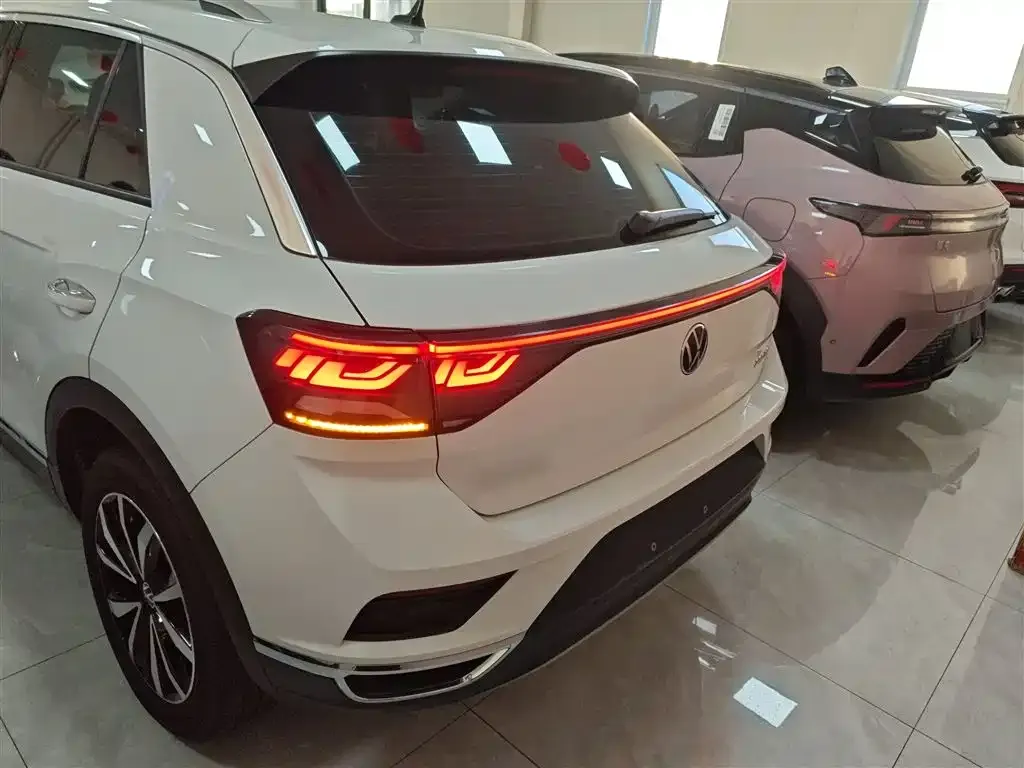 Volkswagen T-Roc 2024 из CN, фото 9