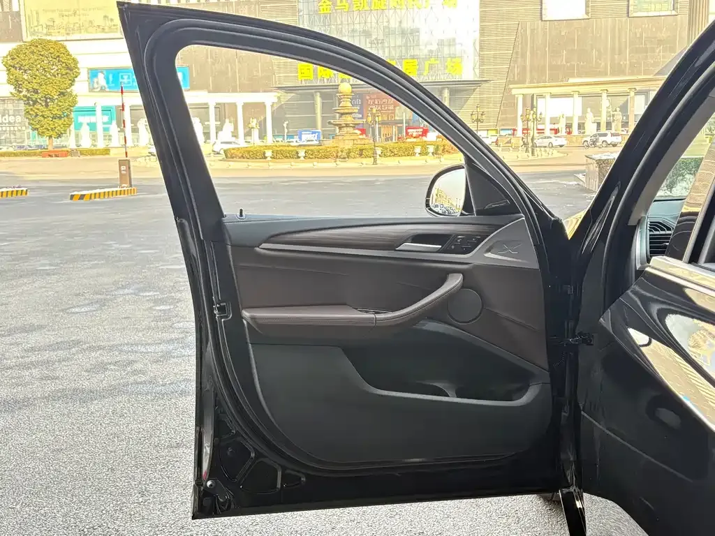 BMW X3 2021 из CN, фото 7