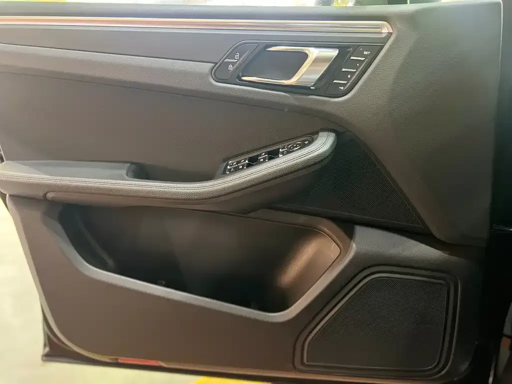 Porsche Macan 2021 из CN, фото 2