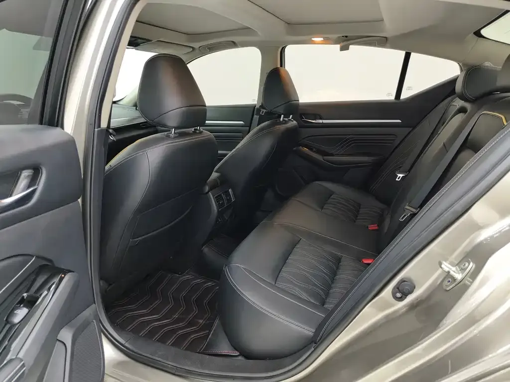 Nissan Teana 2022 из CN, фото 6