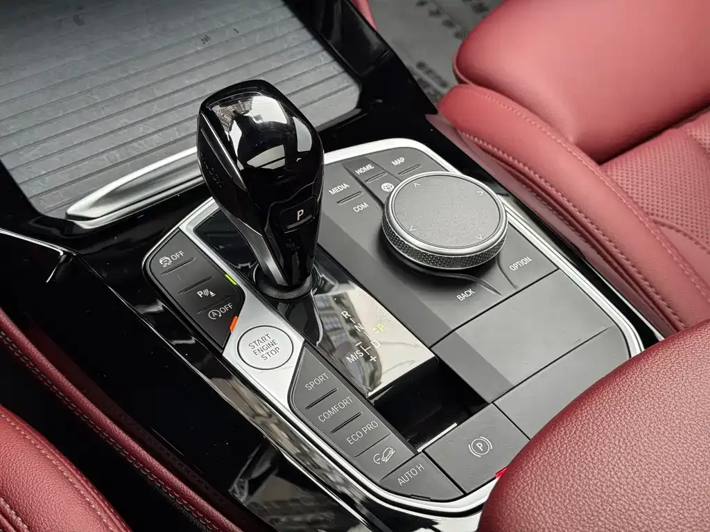 BMW X4 2022 из CN, фото 3