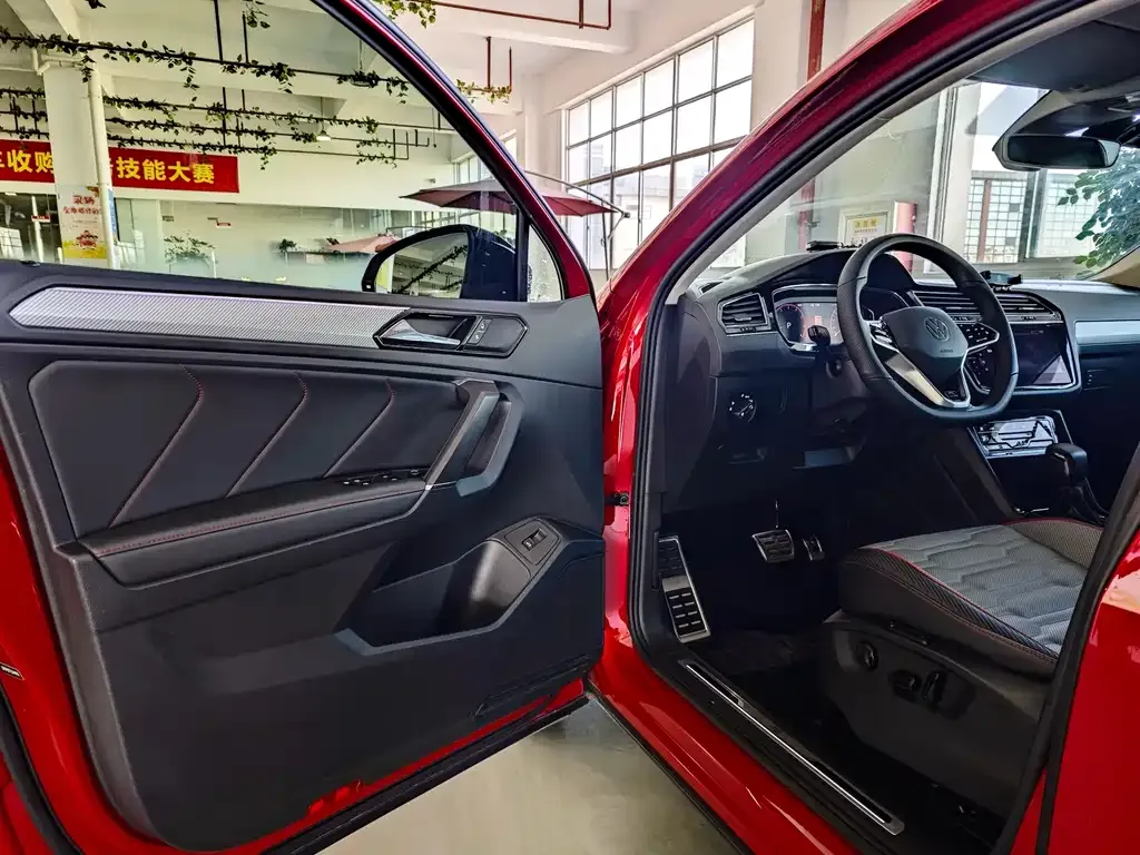 Volkswagen Tiguan X 2021 из CN, фото 7