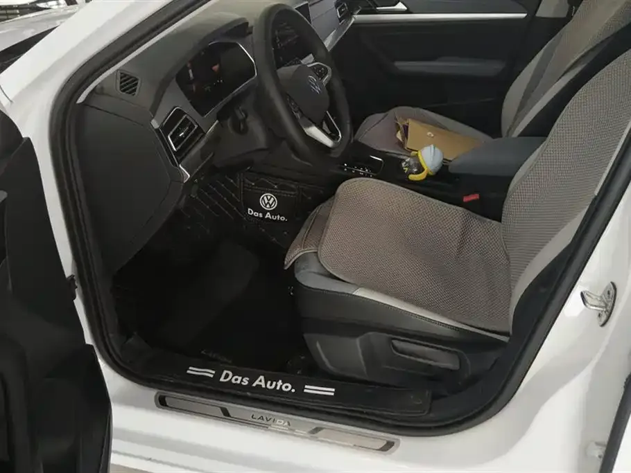 Volkswagen Lavida 2022 из CN, фото 7