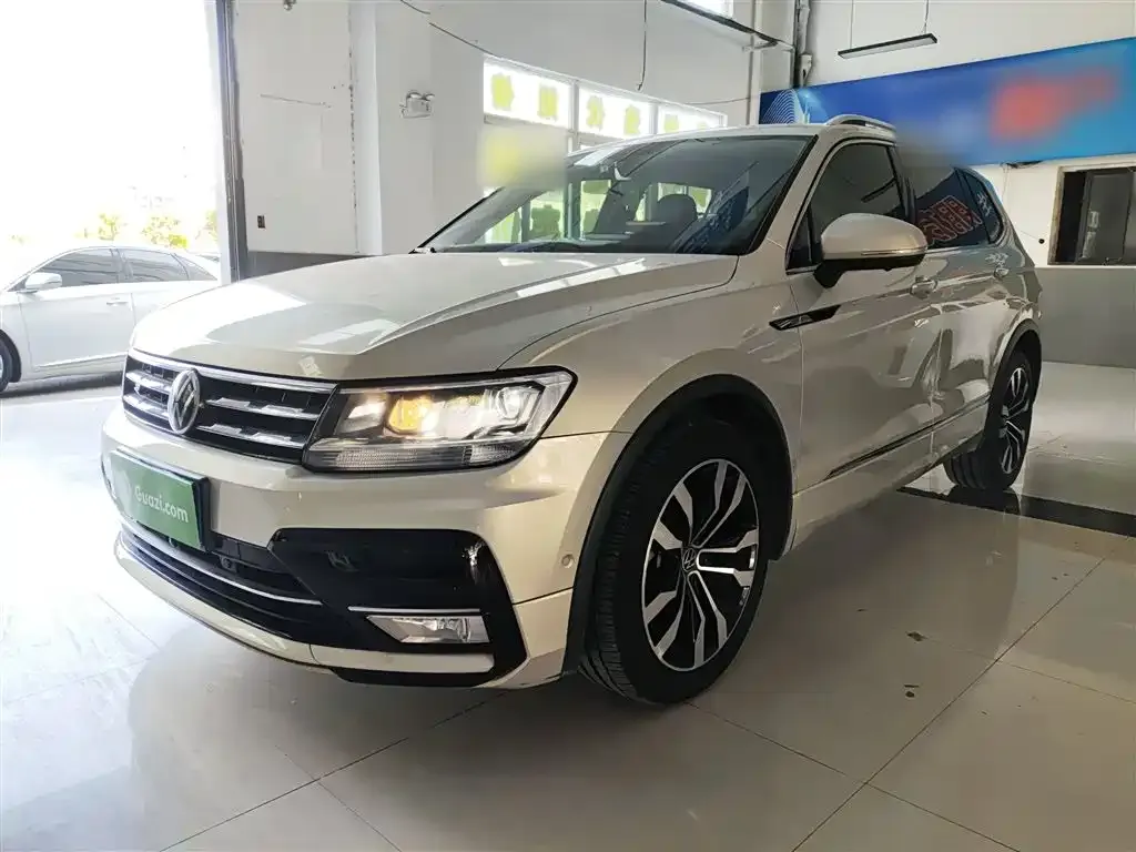 Volkswagen Tiguan L 2021 из CN, фото 1