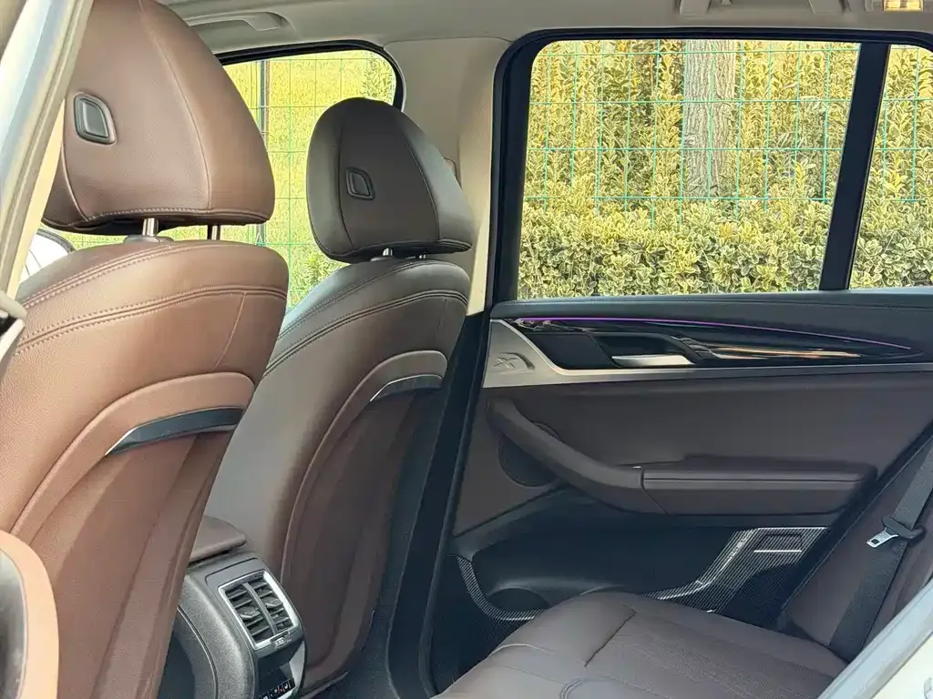 BMW iX3 2022 из CN, фото 9