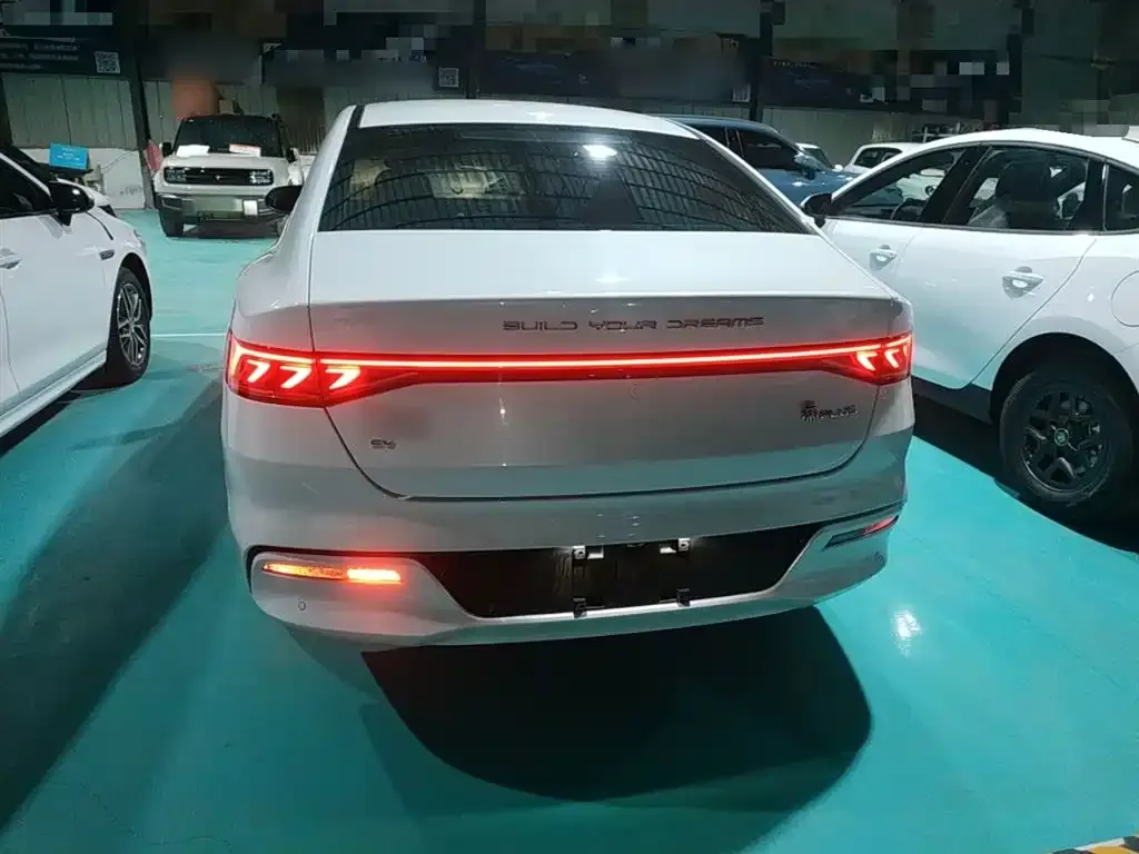 BYD Qin PLUS 2023 из CN, фото 6