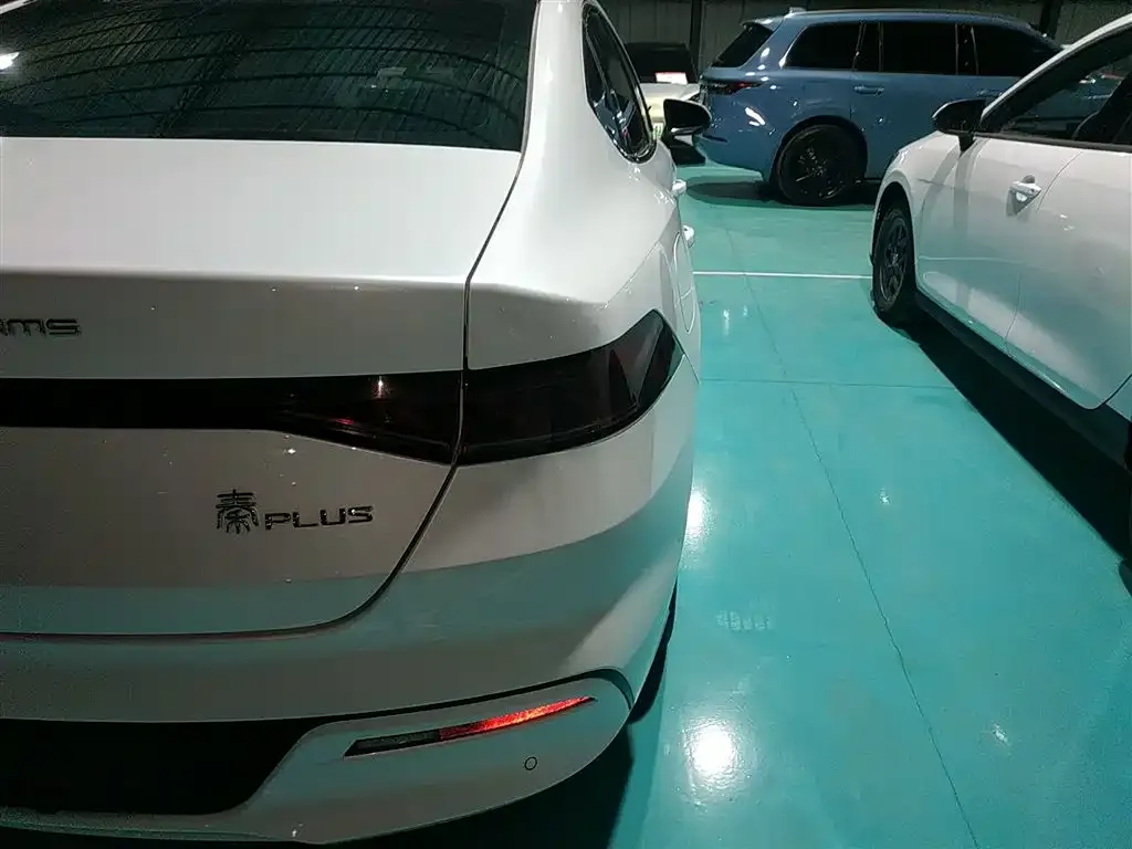 BYD Qin PLUS 2023 из CN, фото 8
