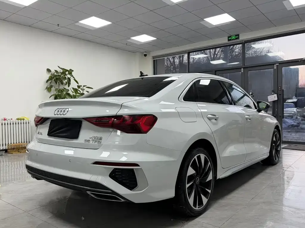 Audi A3 2022 из CN, фото 9