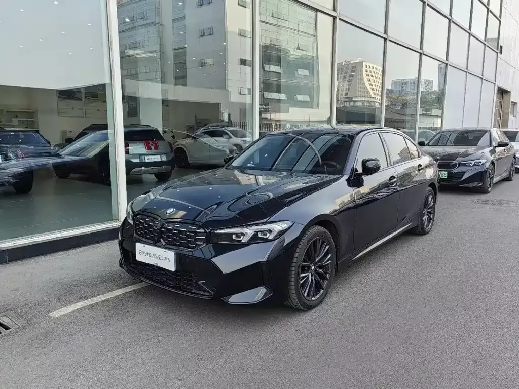 BMW 3 Series 2024 из CN, фото 1