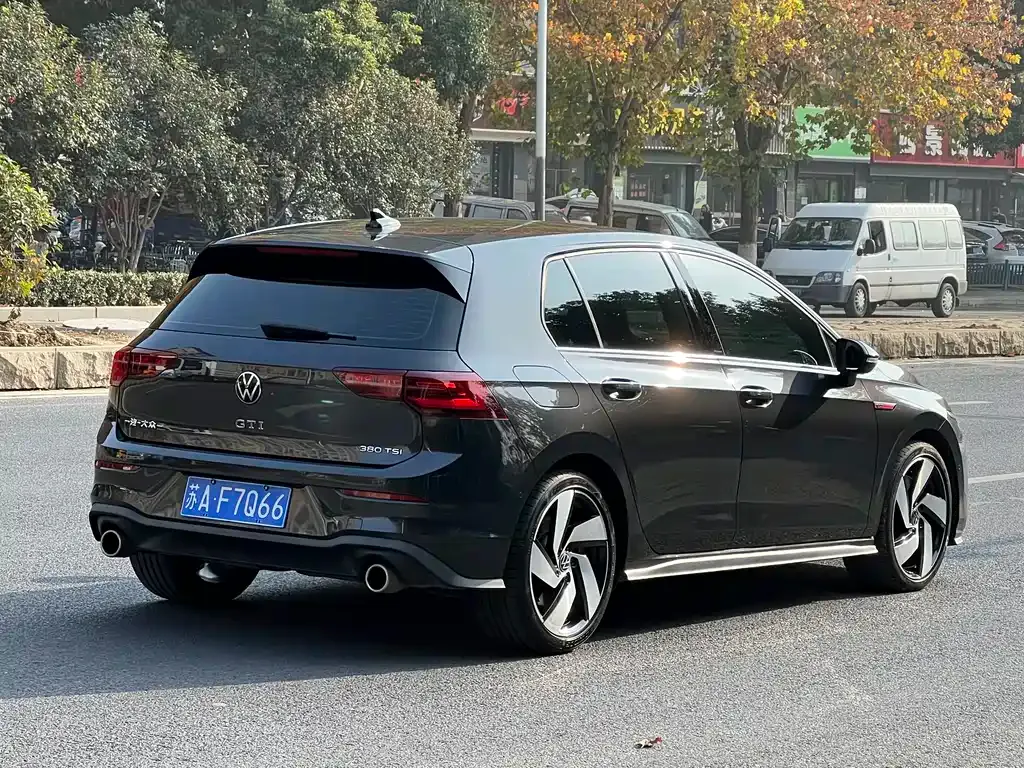 Volkswagen Golf GTI 2024 из CN, фото 10