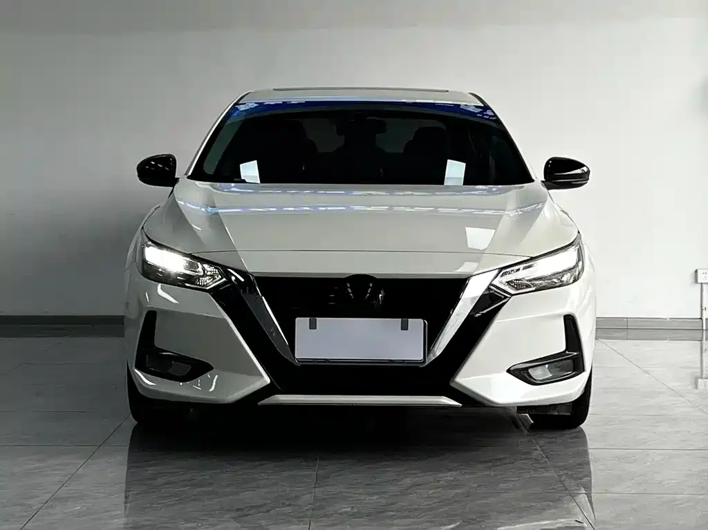Nissan Sylphy 2022 из CN, фото 2