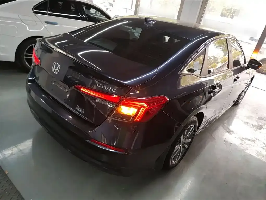 Honda Civic 2024 из CN, фото 5