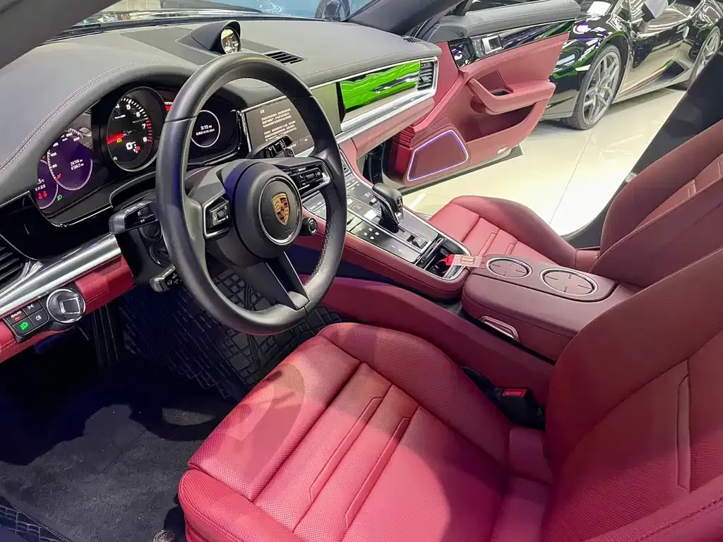 Porsche Panamera 2023 из CN, фото 2