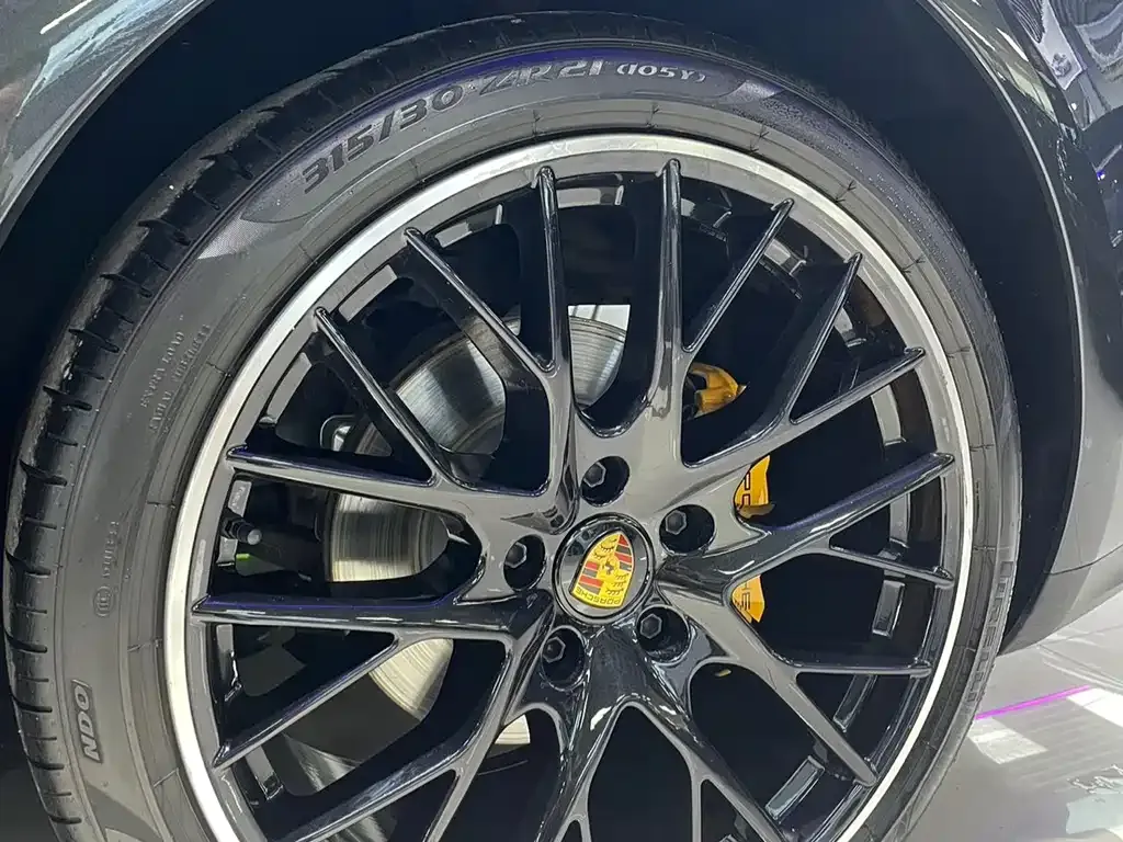 Porsche Panamera 2023 из CN, фото 9