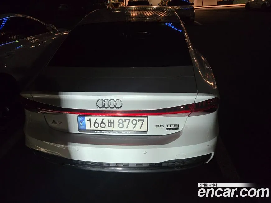 Audi A7 — фото 5