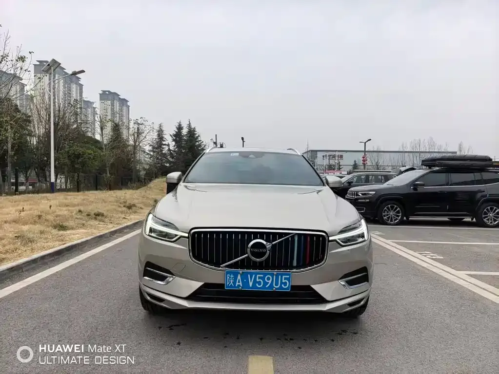 Volvo XC60 2021 из CN, фото 7