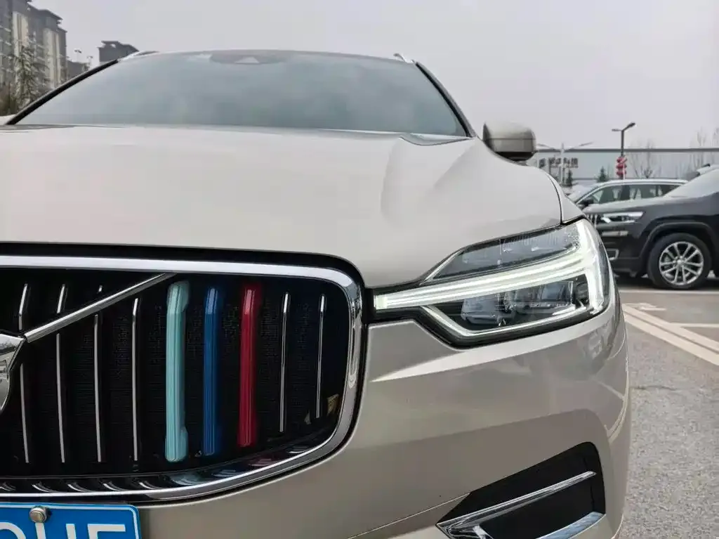 Volvo XC60 2021 из CN, фото 4