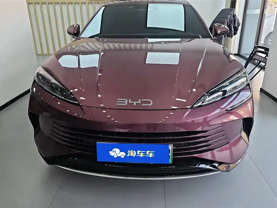 BYD Seal 07 DM-i — фото 9