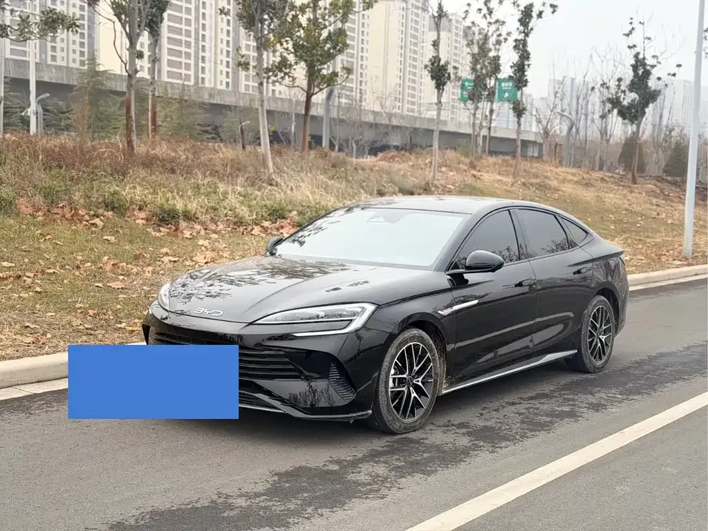 BYD Seal 07 DM-i — фото 1