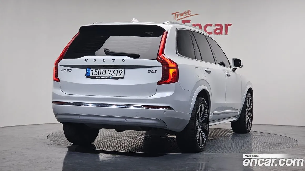 Volvo XC90 — фото 3